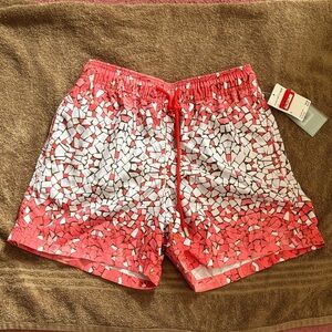 Pinkish Red Mosaic Women's Shorts